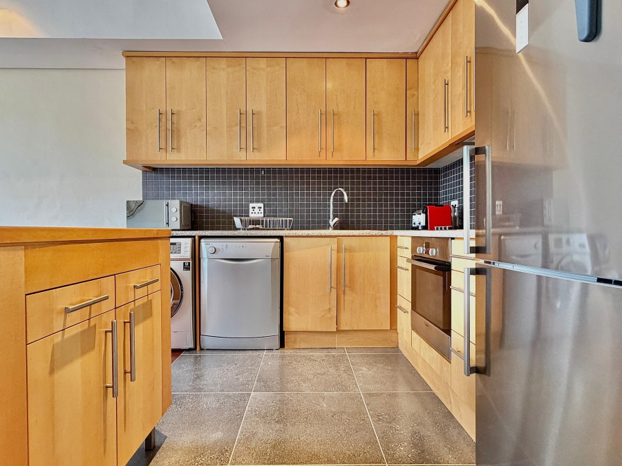 1 Bedroom Property for Sale in Cape Town City Centre Western Cape